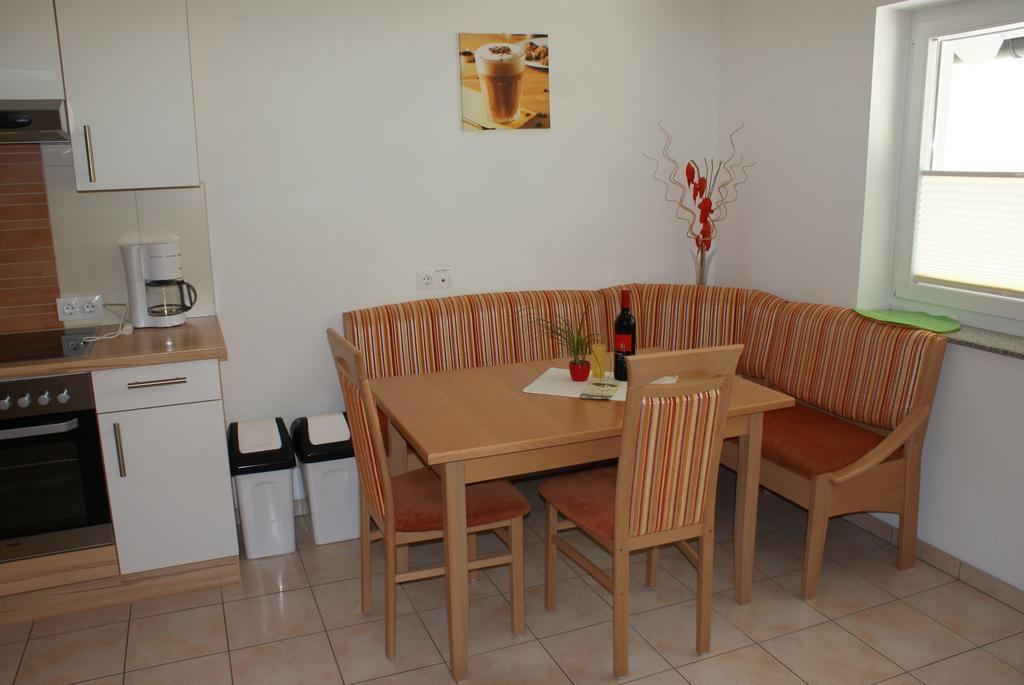 Appartementhaus Monika Flattach Eksteriør bilde