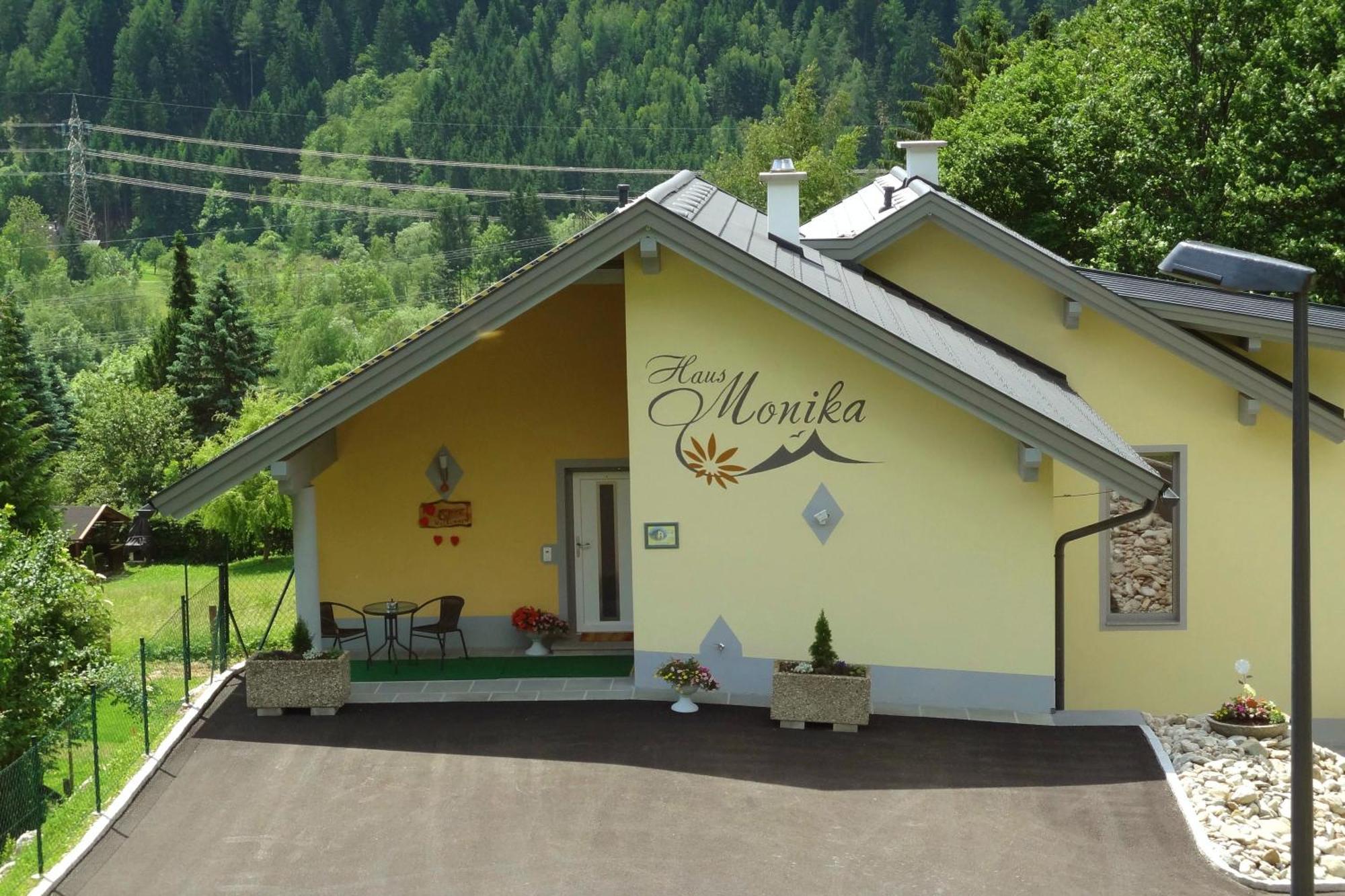 Appartementhaus Monika Flattach Eksteriør bilde